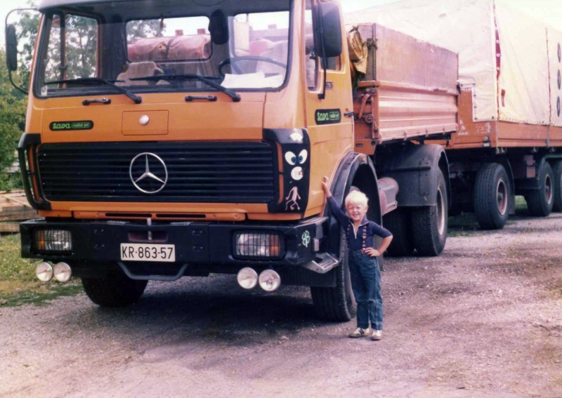 Sin ob tovornjaku